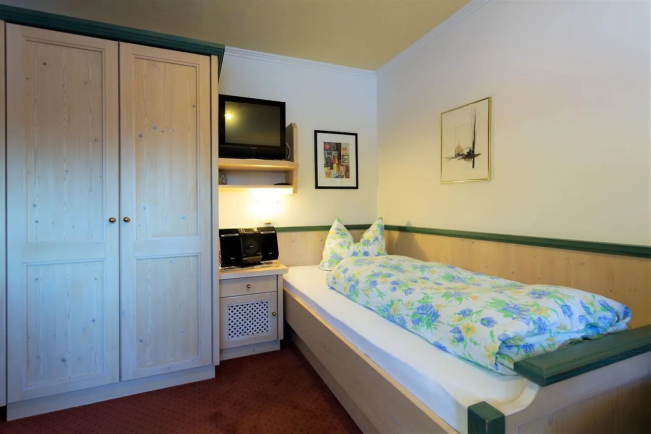 Apartment Alpenflair Ferienwohnungen Gästehaus Tepferdt Oberstdorf